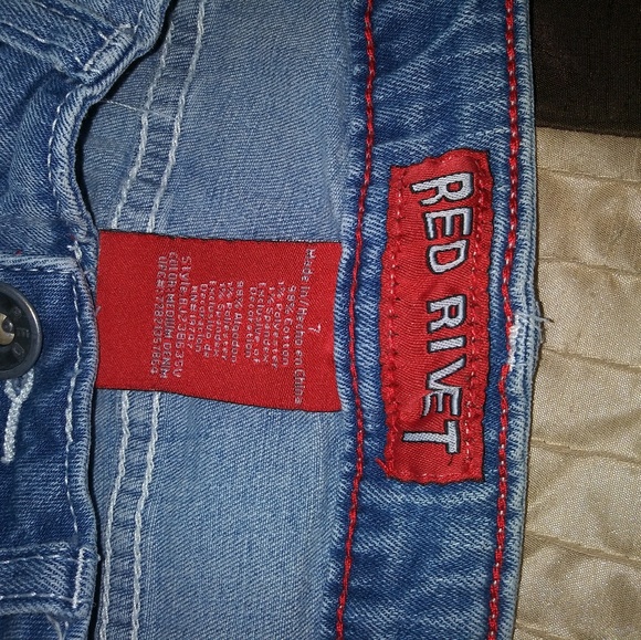 Destructed. Ripped Jean Capris - Picture 4 of 7